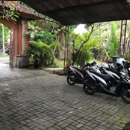 Sanur Gina'S Guest House מראה חיצוני תמונה